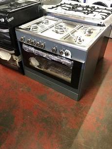 Induction Cooker Freestanding