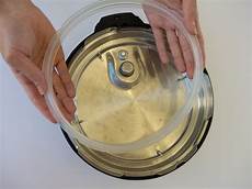Insignia Pressure Cooker